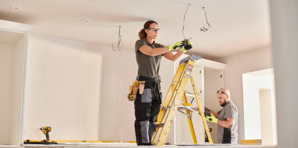 Best Electrical Contractors for Businesses  in Everett, WA